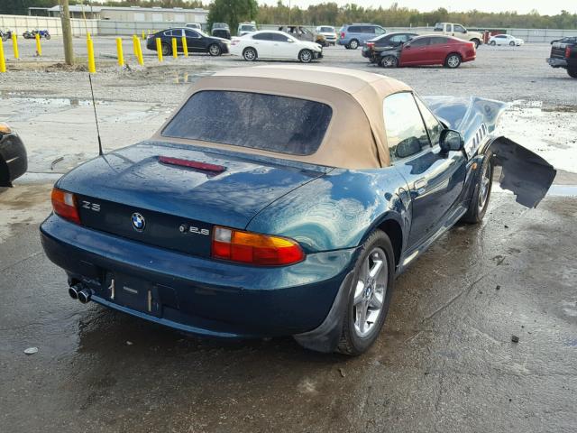 4USCH3335XLF70174 - 1999 BMW Z3 2.8 GREEN photo 4