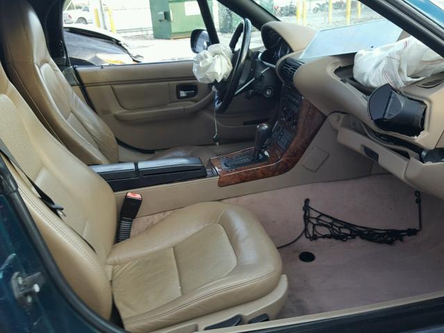 4USCH3335XLF70174 - 1999 BMW Z3 2.8 GREEN photo 5