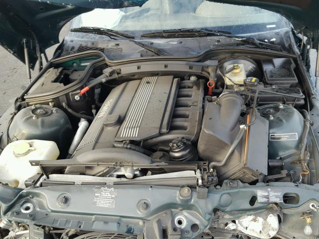 4USCH3335XLF70174 - 1999 BMW Z3 2.8 GREEN photo 7