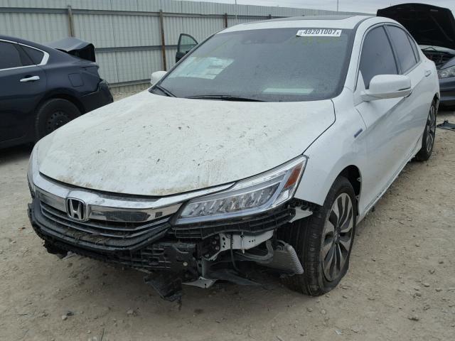 JHMCR6F76HC031322 - 2017 HONDA ACCORD HYB WHITE photo 2