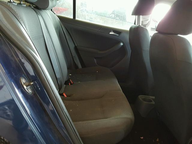 3VW2K7AJXCM356246 - 2012 VOLKSWAGEN JETTA BASE BLUE photo 6