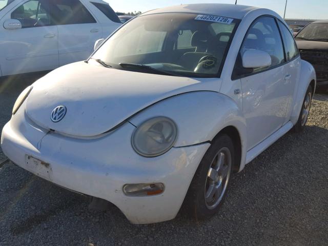 3VWCC21C2XM421733 - 1999 VOLKSWAGEN NEW BEETLE 白色 照片 2