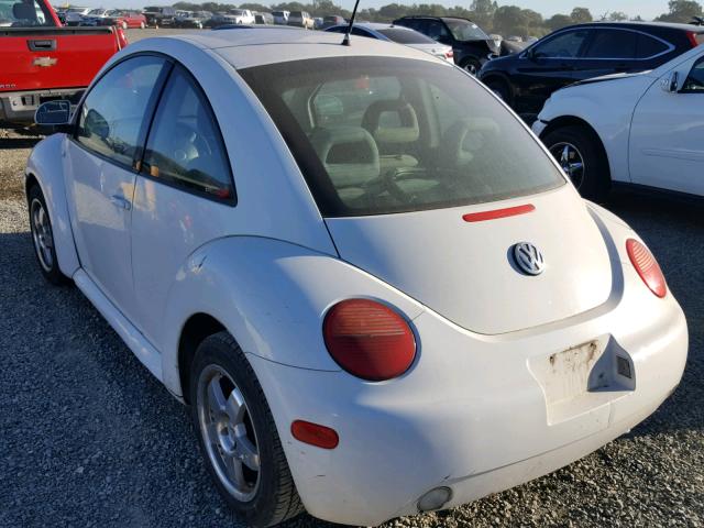 3VWCC21C2XM421733 - 1999 VOLKSWAGEN NEW BEETLE 白色 照片 3
