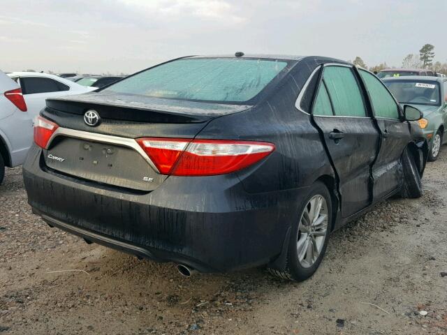 4T1BF1FK6FU904034 - 2015 TOYOTA CAMRY LE ლურჯი ფოტო 4