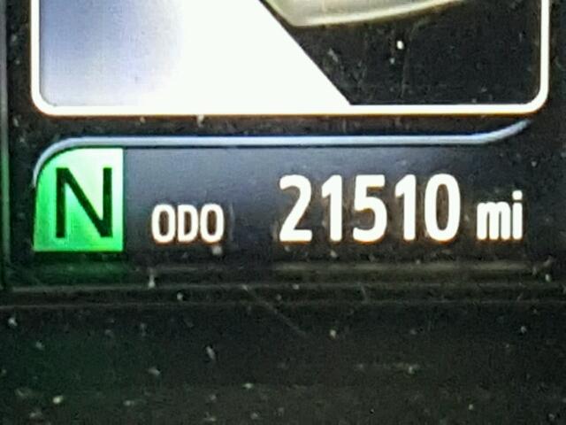 4T1BF1FK6FU904034 - 2015 TOYOTA CAMRY LE ლურჯი ფოტო 8