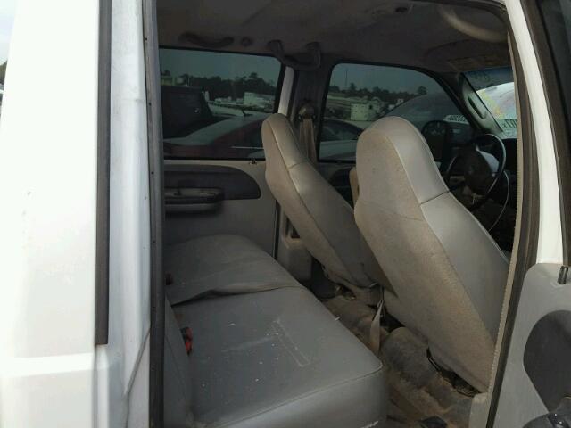 1FTSW20P97EB31697 - 2007 FORD F250 SUPER WHITE photo 6