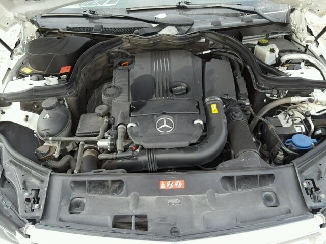 WDDGF4HB5DA802141 - 2013 MERCEDES-BENZ C 250 WHITE photo 7