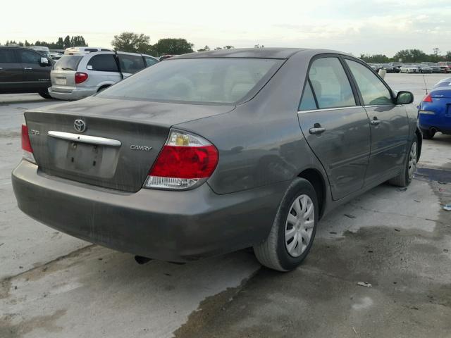 4T1BE32K95U624336 - 2005 TOYOTA CAMRY LE GRAY photo 4