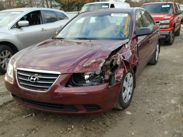 5NPET46CX9H408303 - 2009 HYUNDAI SONATA GLS RED photo 2