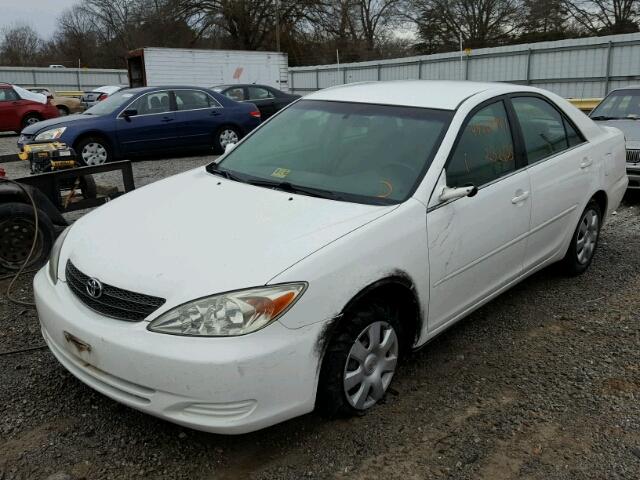 4T1BE32K03U247487 - 2003 TOYOTA CAMRY LE WHITE photo 2