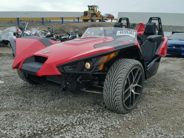 57XAAPFA4G7116871 - 2016 POLARIS SLINGSHOT RED photo 2