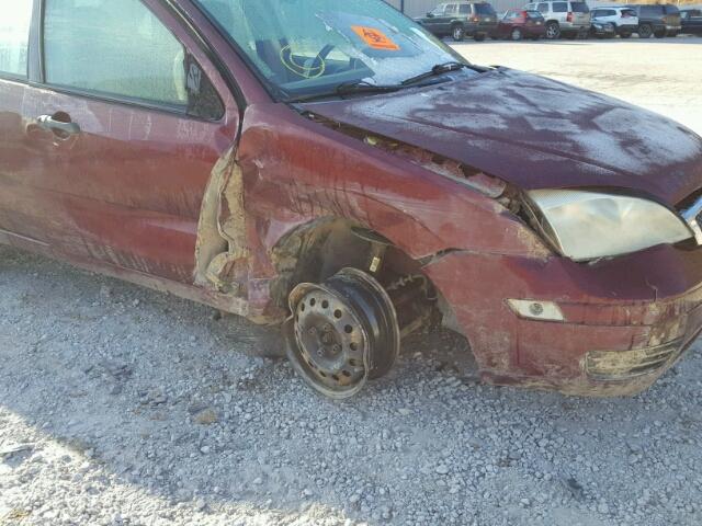 1FAFP34N57W113503 - 2007 FORD FOCUS ZX4 MAROON photo 9