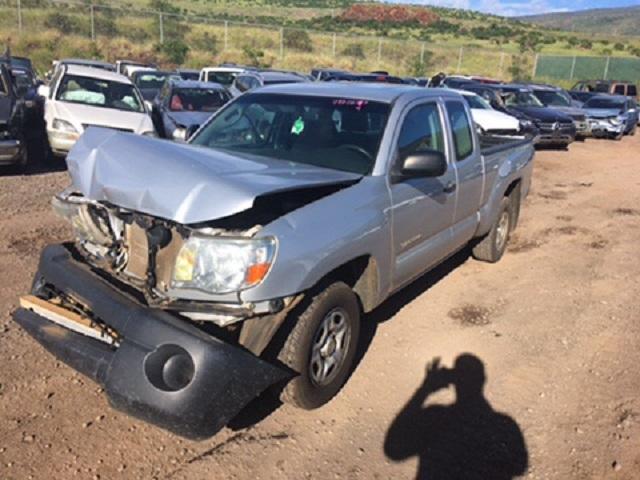 5TFTX4CN8BX004704 - 2011 TOYOTA TACOMA ACC SILVER photo 2