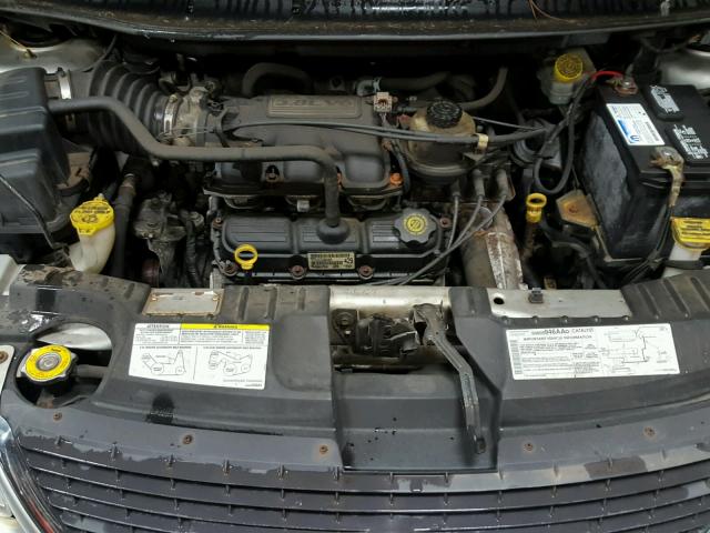 2C4GP54L44R538899 - 2004 CHRYSLER TOWN & COU 银色 照片 7