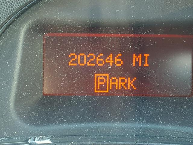 2G2WR524941344258 - 2004 PONTIAC GRAND PRIX GOLD photo 8