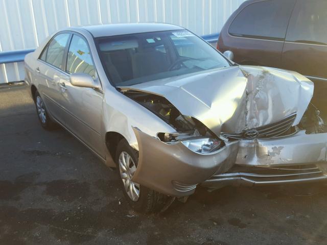 4T1BE32K55U537405 - 2005 TOYOTA CAMRY LE ოქროსფერი ფოტო 1