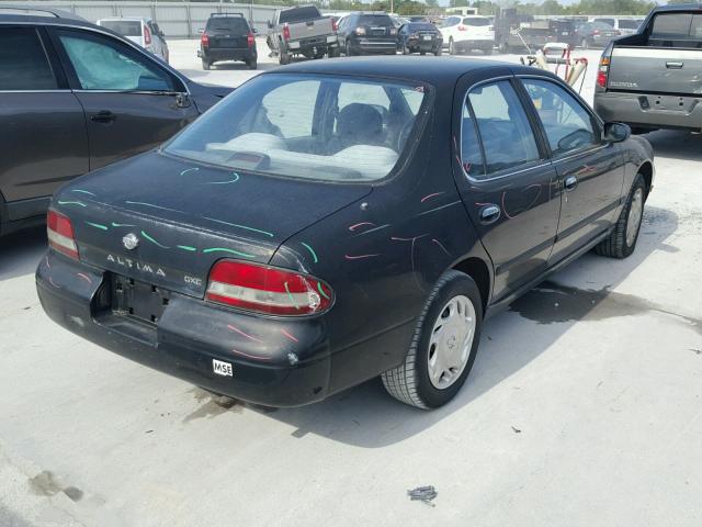 1N4BU31D4TC167129 - 1996 NISSAN ALTIMA XE BLACK photo 4