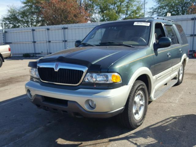 5LMPU28A6XLJ26389 - 1999 LINCOLN NAVIGATOR Zielony zdjęcie 2