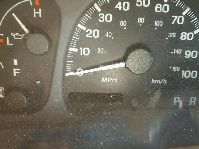 5LMPU28A6XLJ26389 - 1999 LINCOLN NAVIGATOR Zielony zdjęcie 8