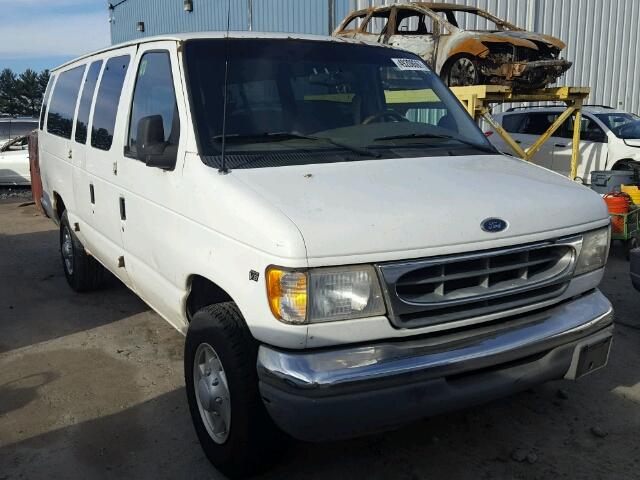 1FBSS31L51HA65222 - 2001 FORD ECONOLINE WHITE photo 1