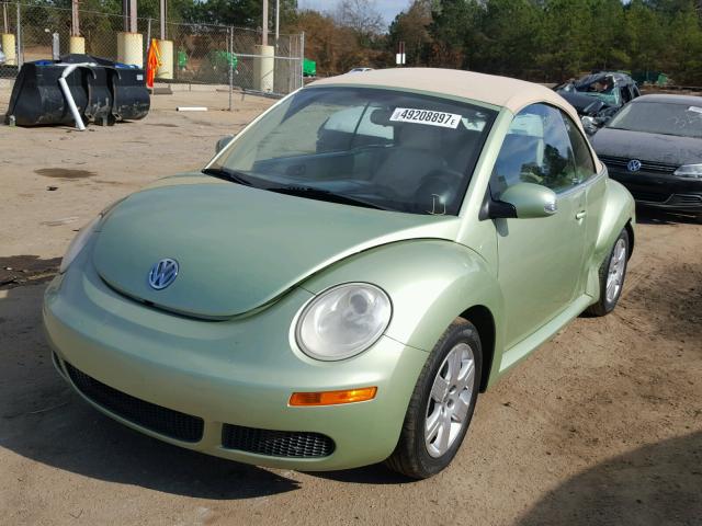 3VWRF31Y87M402008 - 2007 VOLKSWAGEN NEW BEETLE GREEN photo 2