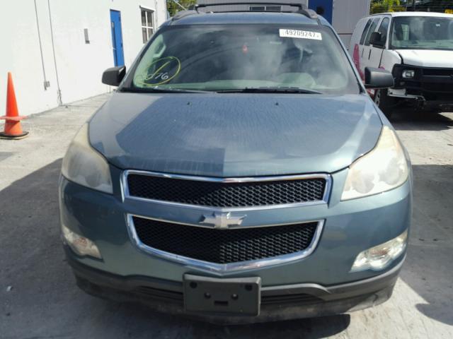 1GNER13D99S143294 - 2009 CHEVROLET TRAVERSE L BLUE photo 9