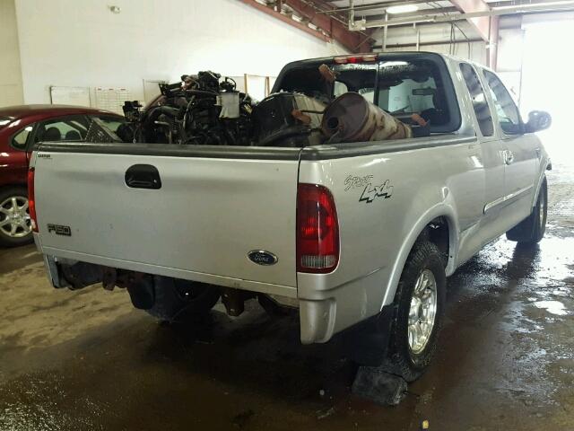 2FTRX18WX3CA90725 - 2003 FORD F150 GRAY photo 4