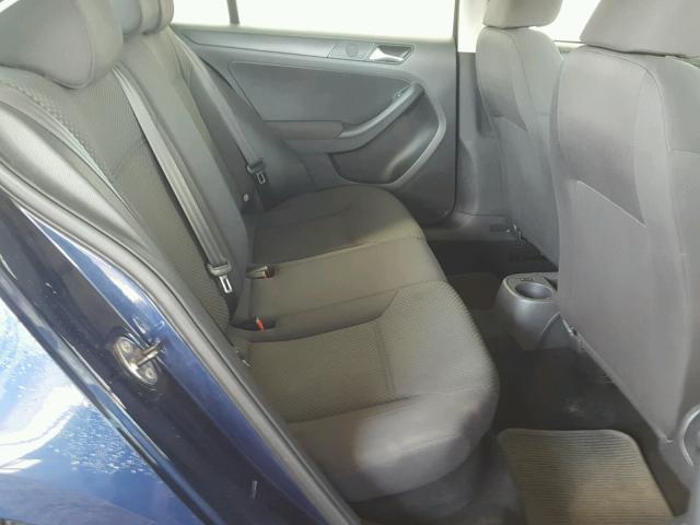 3VW2K7AJ1CM404748 - 2012 VOLKSWAGEN JETTA BASE BLUE photo 6