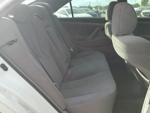 4T1BE46K99U810416 - 2009 TOYOTA CAMRY BASE WHITE photo 6