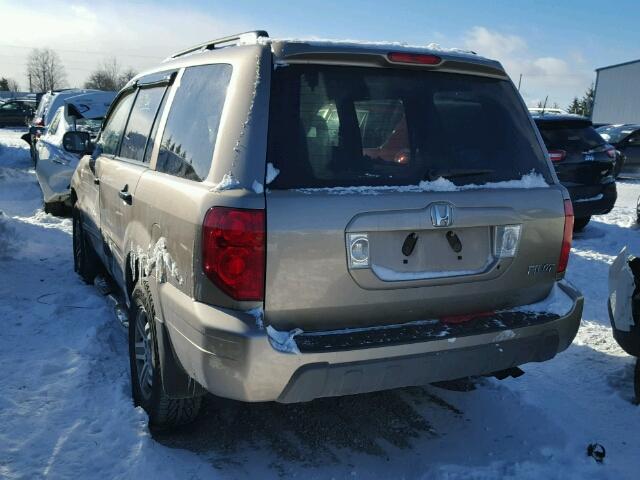 2HKYF185X3H004989 - 2003 HONDA PILOT EXL GOLD photo 3