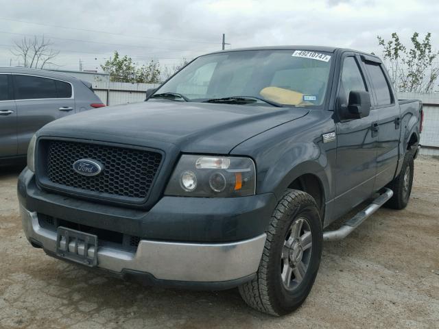 1FTPW12564KB31746 - 2004 FORD F150 SUPER GRAY photo 2