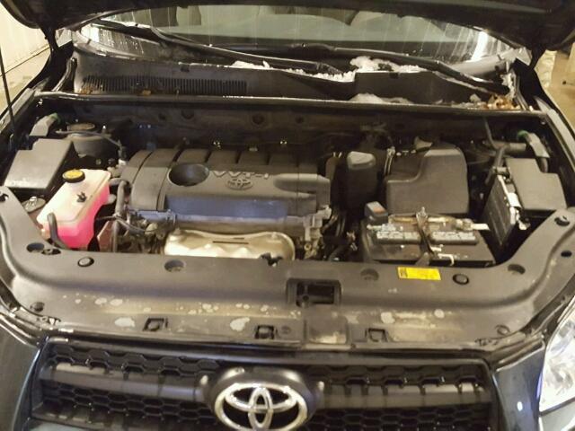 2T3BF4DV0CW258992 - 2012 TOYOTA RAV4 GREEN photo 7