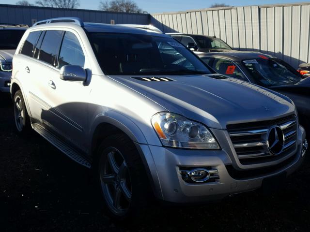 4JGBF86E08A404216 - 2008 MERCEDES-BENZ GL 550 4MA SILVER photo 1