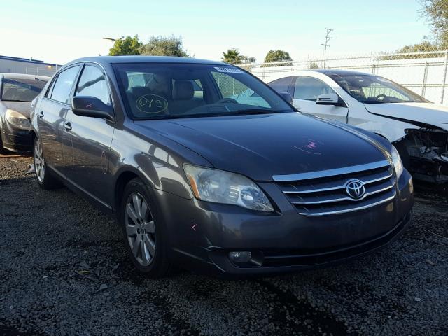 4T1BK36B46U142359 - 2006 TOYOTA AVALON XL GRAY photo 1