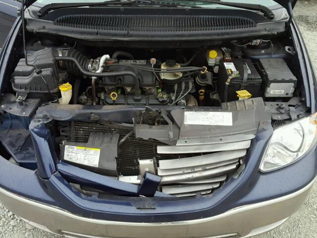 1D4GP25R95B305752 - 2005 DODGE CARAVAN SE BLUE photo 7