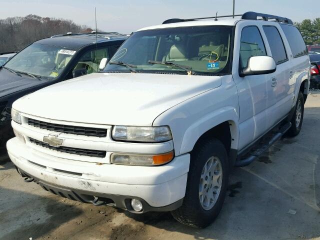 3GNFK16ZX2G204634 - 2002 CHEVROLET SUBURBAN K WHITE photo 2