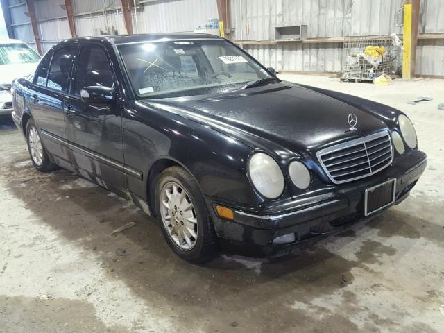 WDBJF65GXYA955906 - 2000 MERCEDES-BENZ E 320 BLACK photo 1