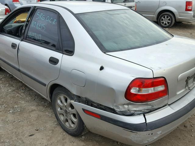 YV1VS29501F701754 - 2001 VOLVO S40 1.9T SILVER photo 9