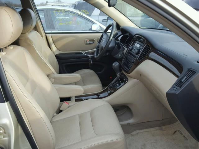 JTEHF21A030156513 - 2003 TOYOTA HIGHLANDER BEIGE photo 5