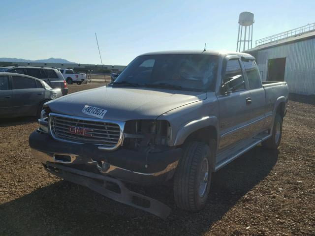 1GTHK29171E332526 - 2001 GMC SIERRA K25 GRAY photo 2