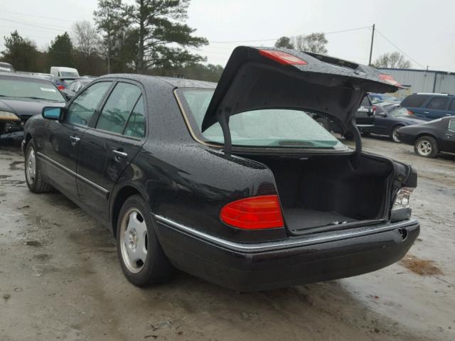 WDBJF70H4XA729087 - 1999 MERCEDES-BENZ E 430 BLACK photo 3