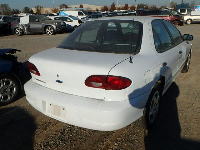 1G1JF524X17112600 - 2001 CHEVROLET CAVALIER L WHITE photo 4