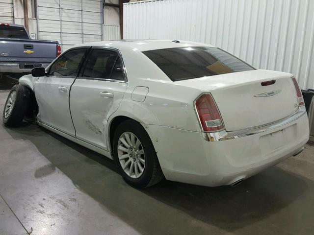 2C3CCAAG0DH731670 - 2013 CHRYSLER 300 WHITE photo 3