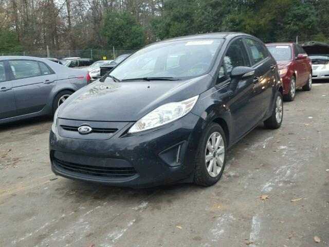 3FADP4EJ6DM191681 - 2013 FORD FIESTA SE BLACK photo 2