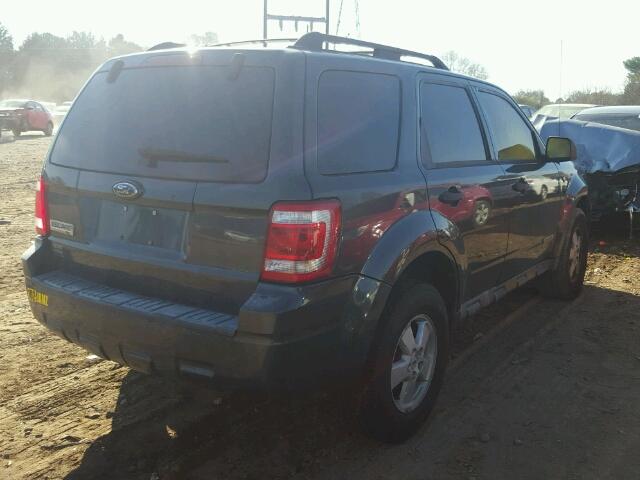 1FMCU03188KE77762 - 2008 FORD ESCAPE XLT GRAY photo 4