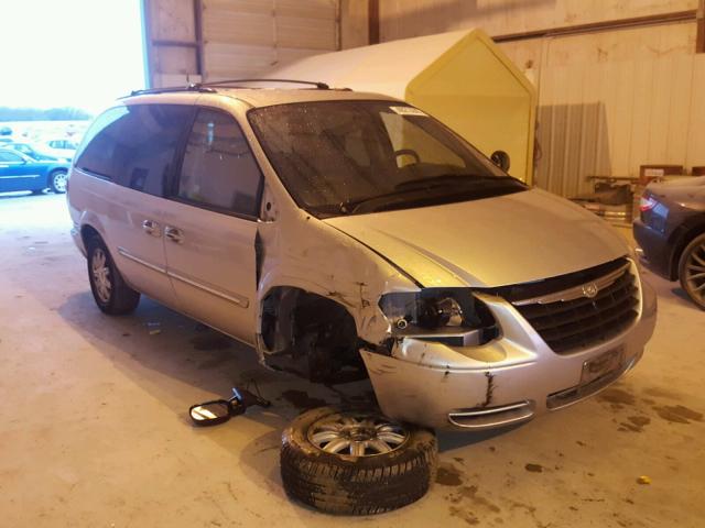 2A4GP54L97R208657 - 2007 CHRYSLER TOWN & COU SILVER photo 1