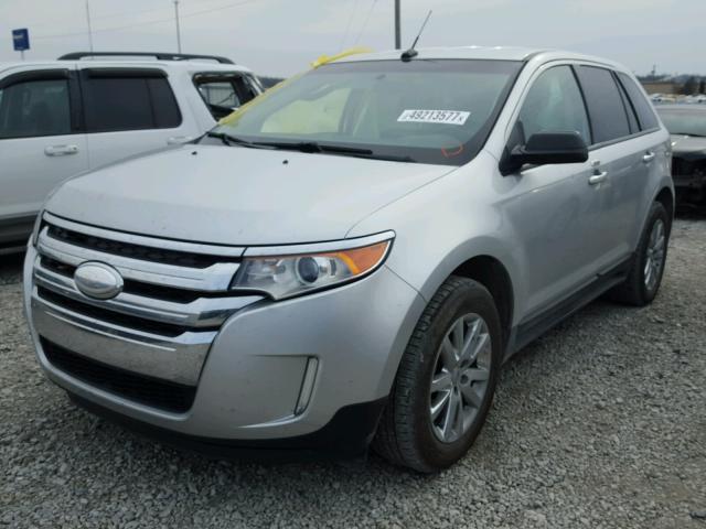 2FMDK3J94CBA00172 - 2012 FORD EDGE SEL GRAY photo 2