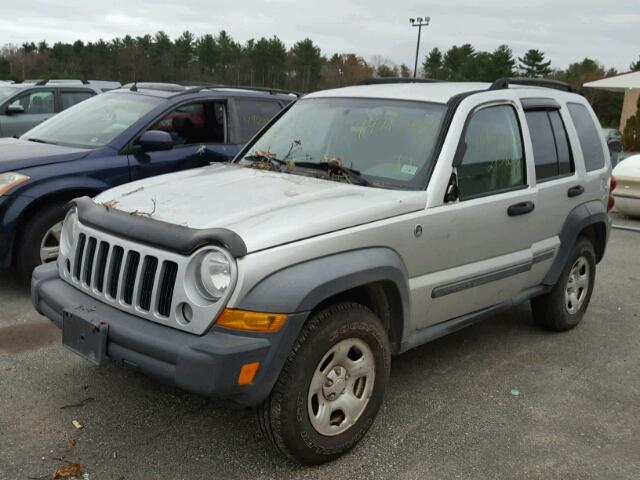 1J4GL48K77W563194 - 2007 JEEP LIBERTY SP SILVER photo 2