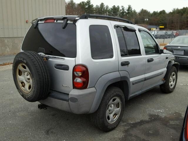 1J4GL48K77W563194 - 2007 JEEP LIBERTY SP SILVER photo 4