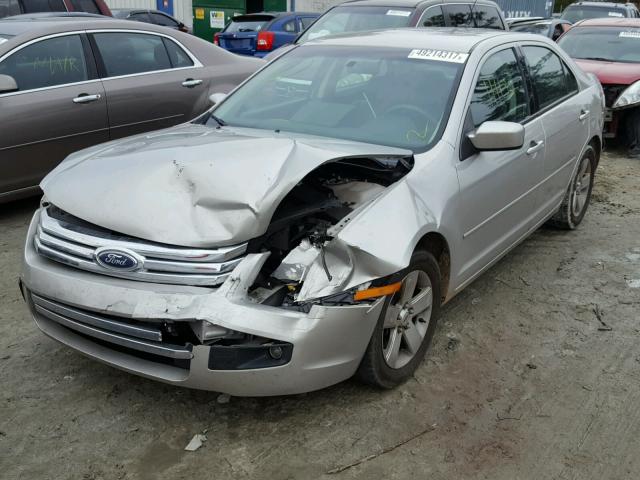 3FAHP071X7R227175 - 2007 FORD FUSION SE SILVER photo 2